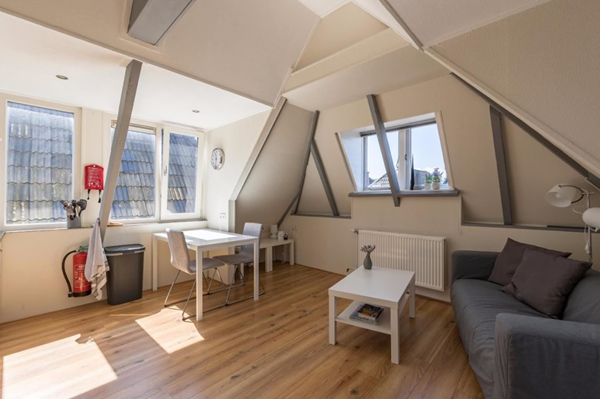 Medium property photo - Tweede Hunzestraat 7B, 9715 BN Groningen
